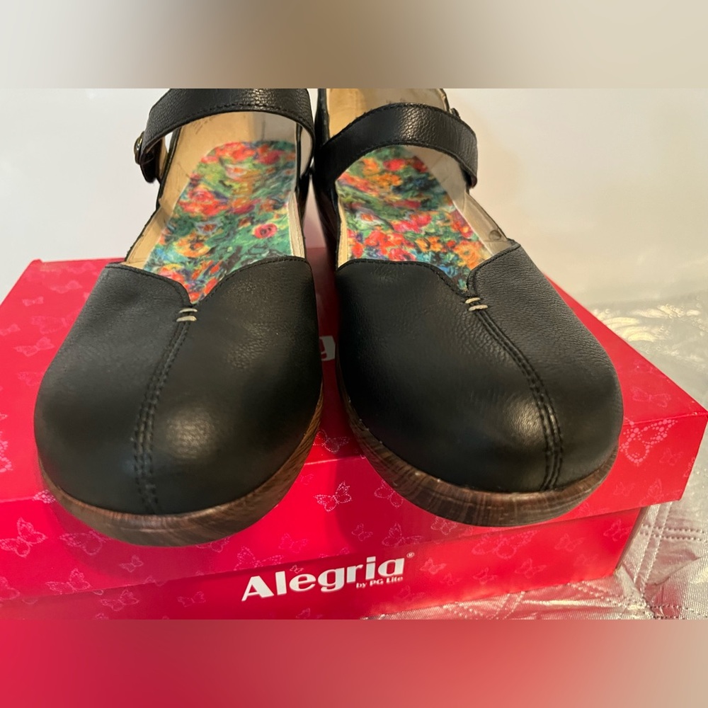 ALEGRIA Black Mary Jane Comfort Clog with Floral Insole - Picture 4 of 12